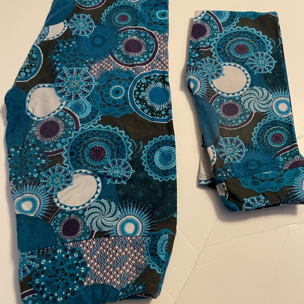 Mommy and me matching leggings / Kids pair only size S/M